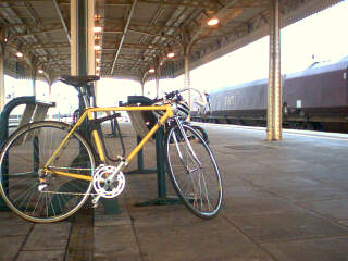 2004-04-14-Commuter_boys_bike.jpg